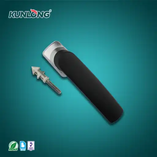 twice opening safety handle latch for steamer