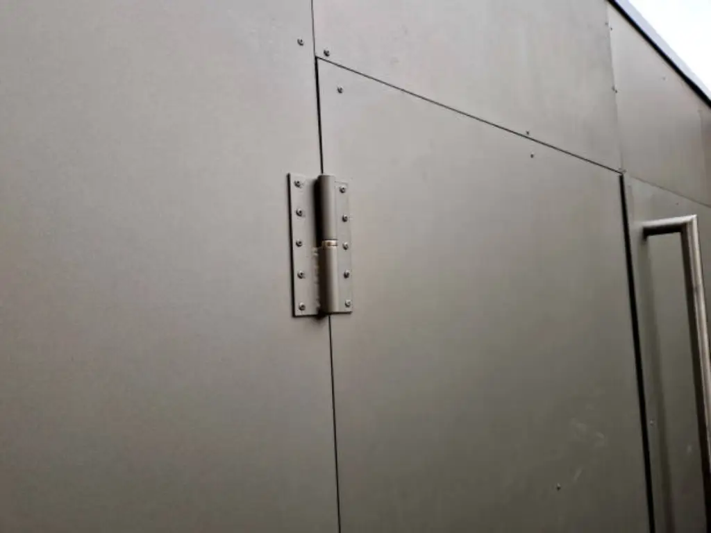Electrical Panel Hinges (1)