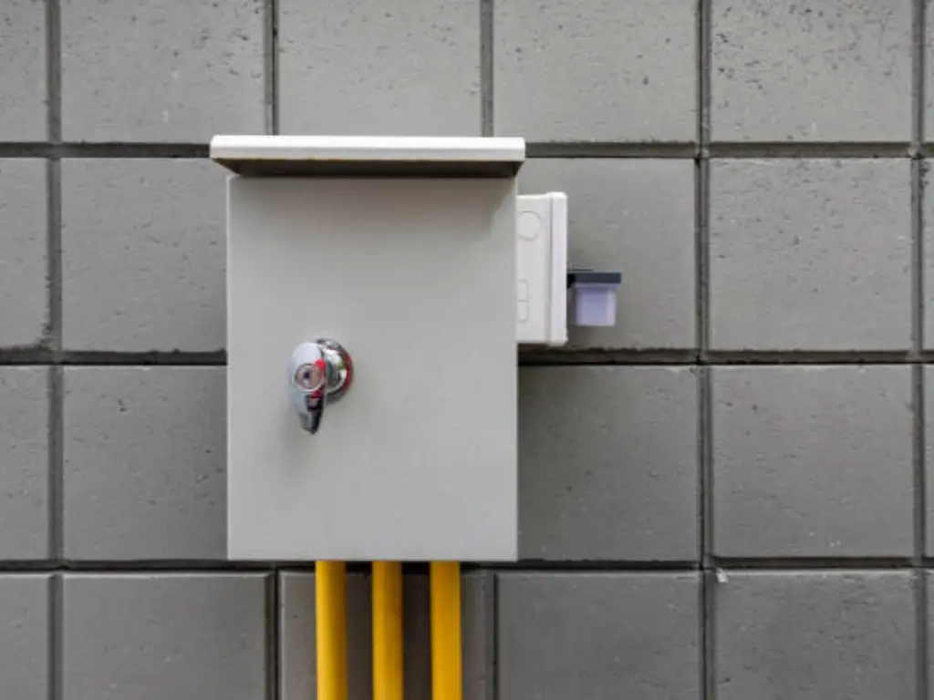 Waterproof Enclosure Design (1)