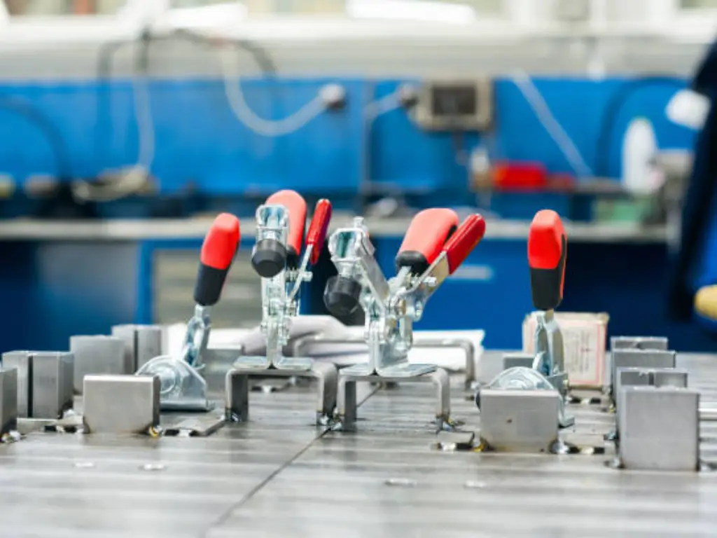 горизонтальный и вертикальный перекидной зажим (2)